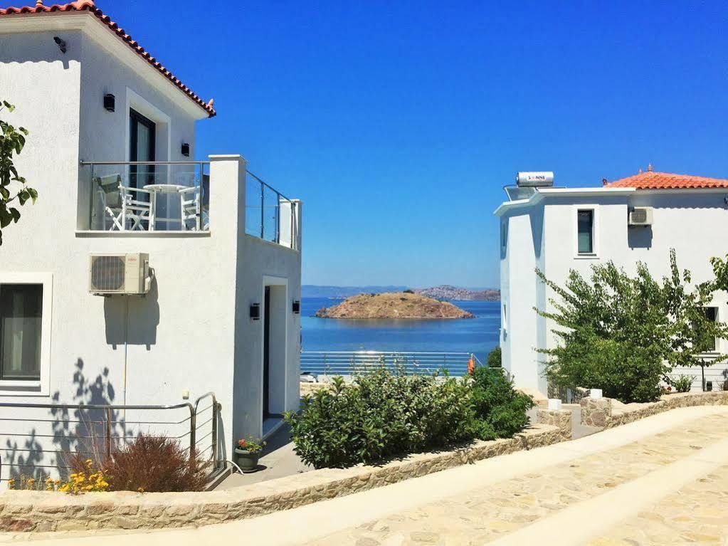 Eleia Seafront Rooms & Villas Petra (Lesbos) Exterior foto